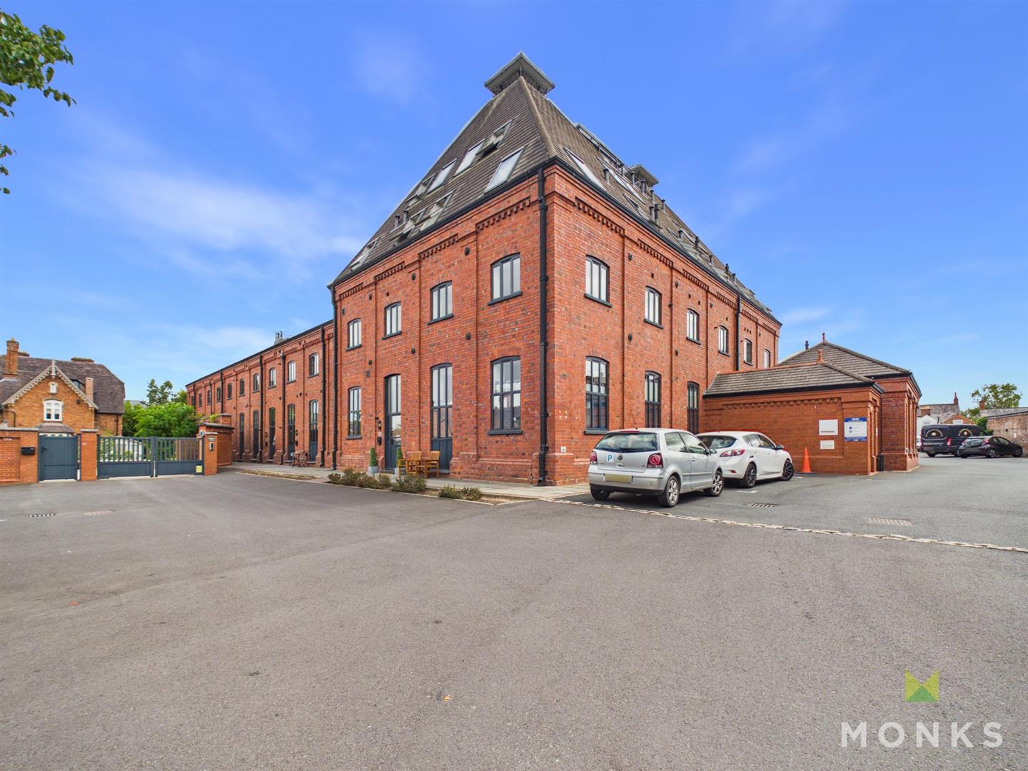 Apartment 12, Prospect House Belle Vue Road, Shrewsbury, SY3 7NR For Sale